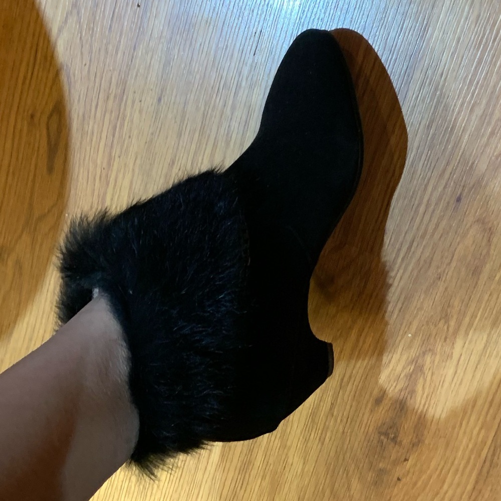 Fur suede booties - Picture 4 of 4